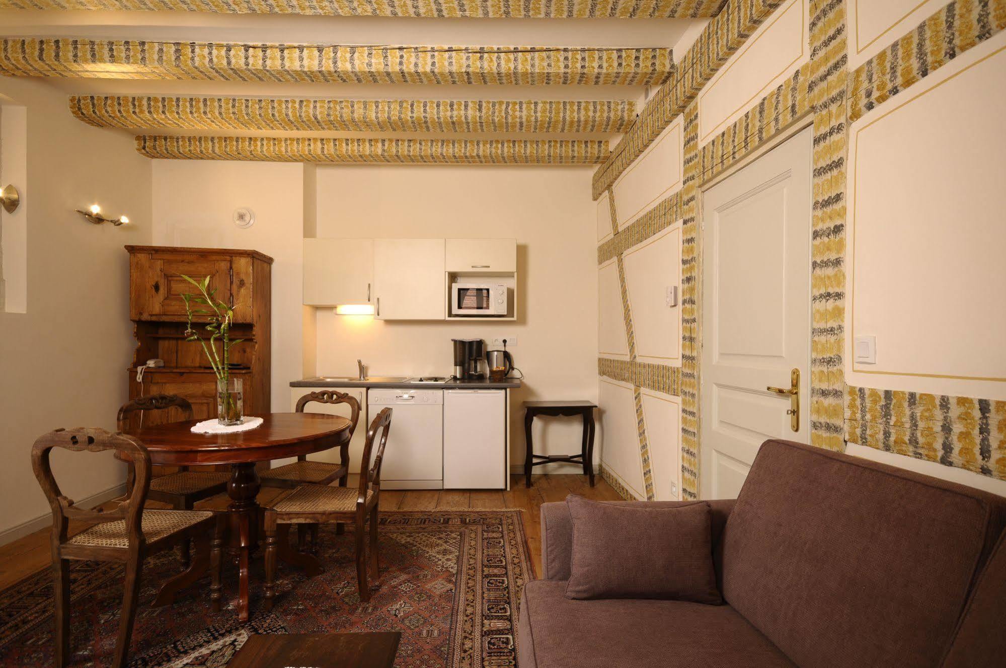 La Cour Du Bailli Suites & Spa เบิร์กไฮม์ ภายนอก รูปภาพ