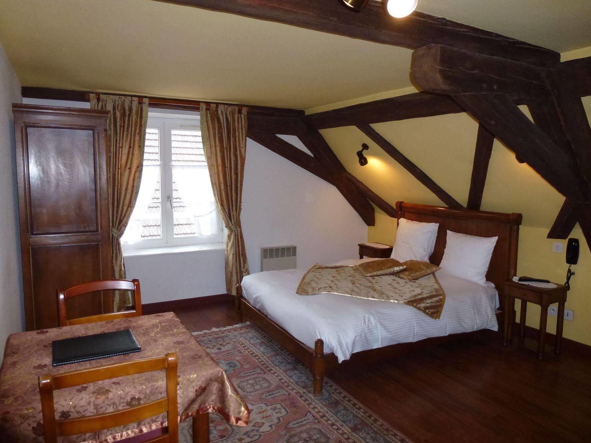La Cour Du Bailli Suites & Spa เบิร์กไฮม์ ภายนอก รูปภาพ